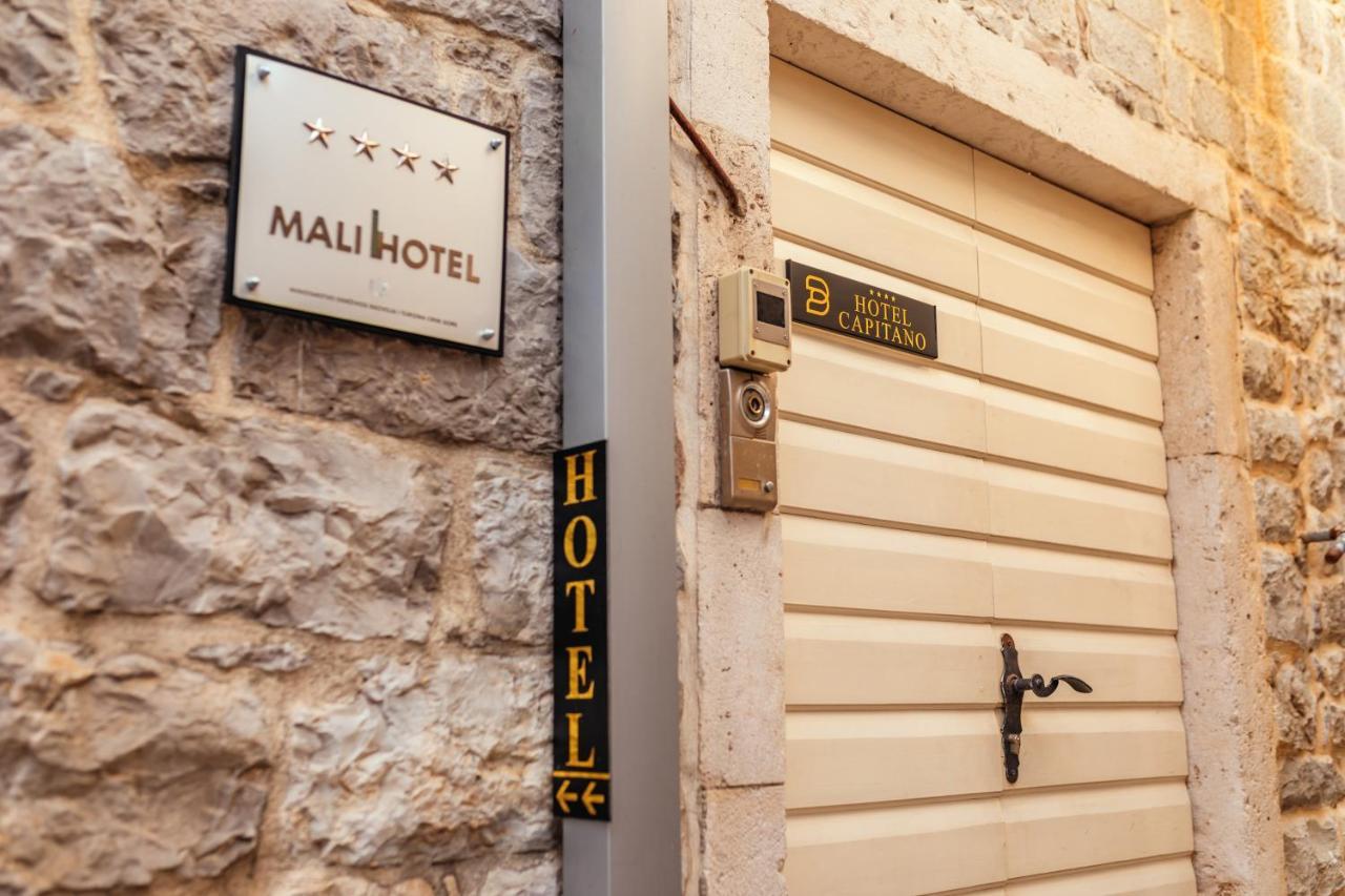 Boutique Hotel Capitano Herceg Novi Exterior foto